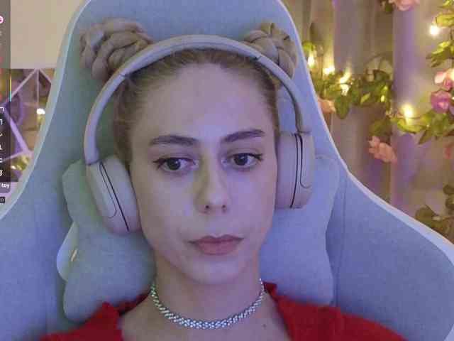 ballerina_capuchina webcam