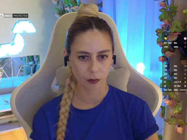 ballerina_capuchina webcam