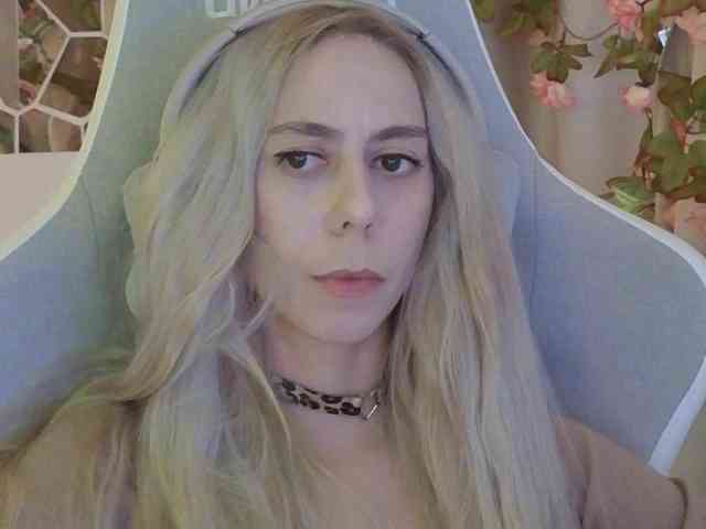 ballerina_capuchina webcam