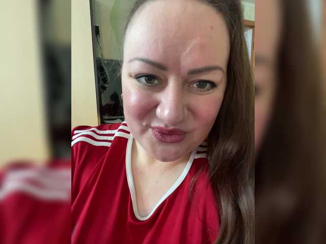 SweetyLiza – webcam model profile photo