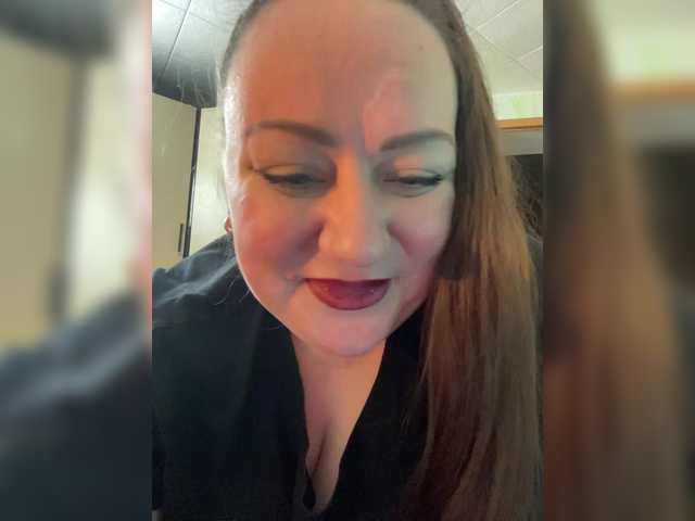 SweetyLiza's BongaCams show and profile