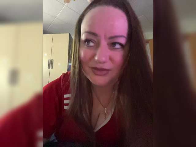 SweetyLiza's BongaCams show and profile