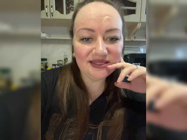 SweetyLiza's BongaCams show and profile