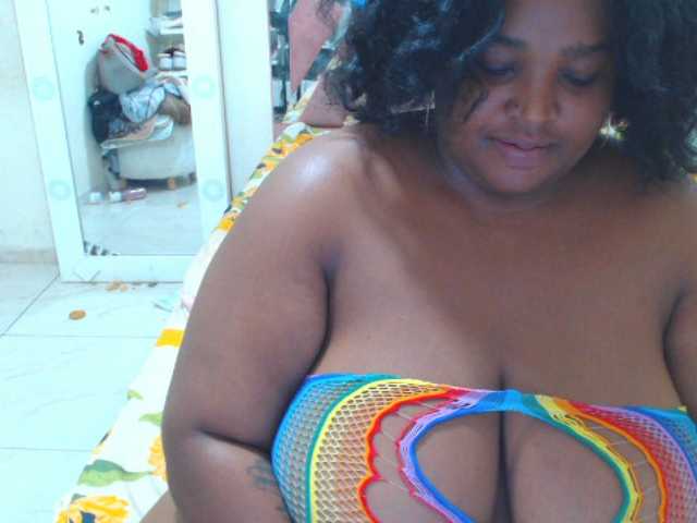 hannai webcam bongacams model stream image