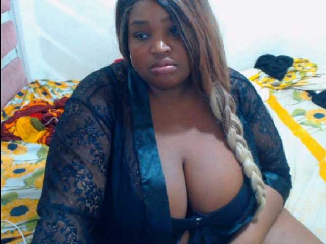 hannai's BongaCams show and profile