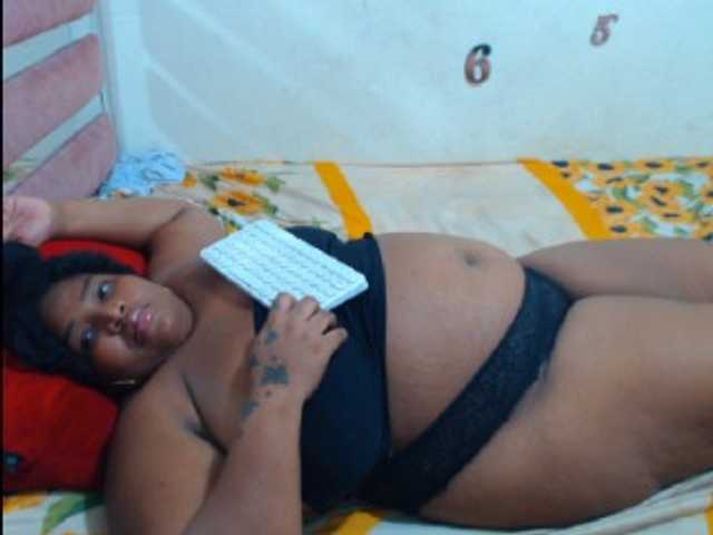 hannai's BongaCams show and profile