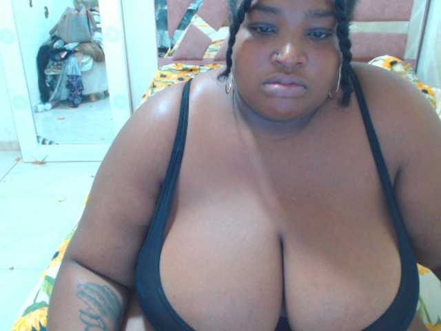 hannai webcam bongacams model stream image