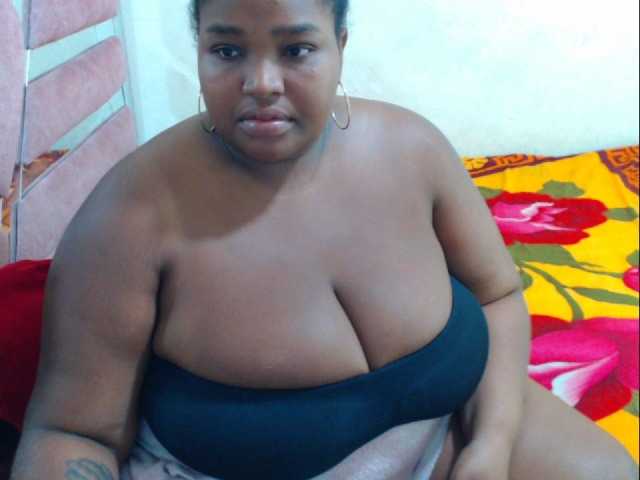 hannai's BongaCams show and profile