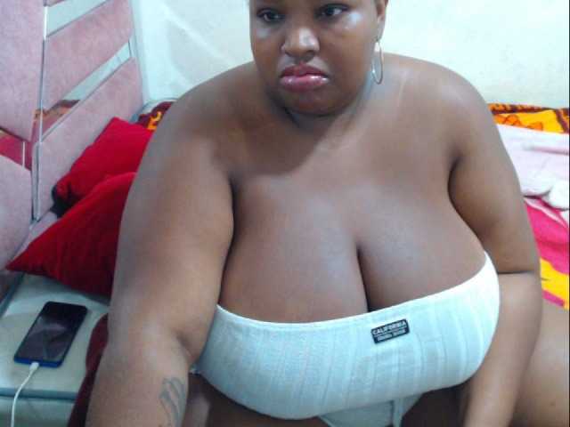 hannai's BongaCams show and profile