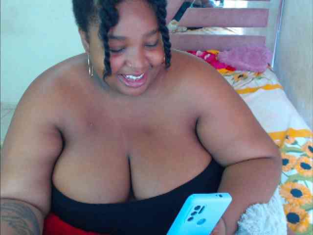 hannai Live Webcam on BongaCams