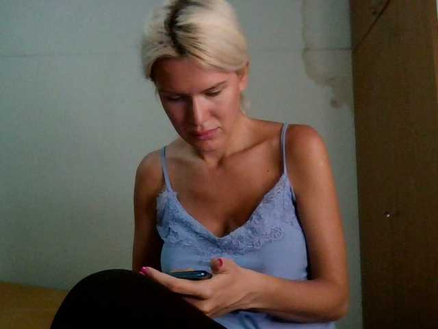 Keylaone webcam bongacams model stream image
