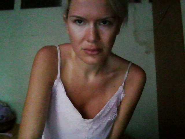 Keylaone webcam bongacams model stream image