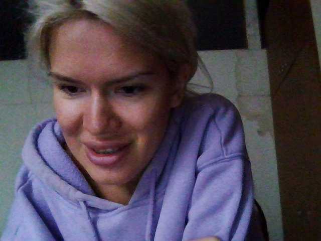 Keylaone webcam bongacams model stream image