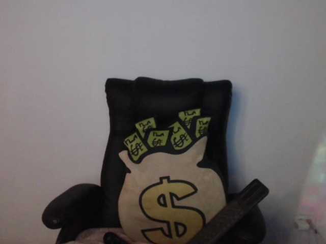 paramo1's BongaCams show and profile