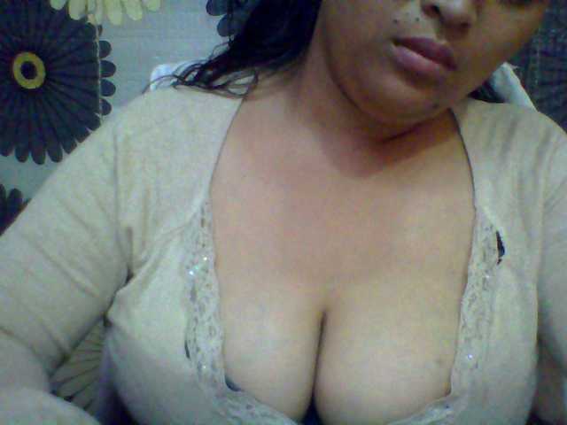 babyhornyx's BongaCams show and profile