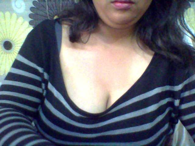 babyhornyx's BongaCams show and profile