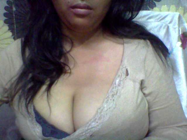 babyhornyx's BongaCams show and profile