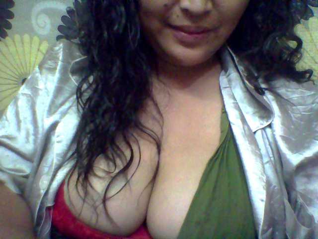 babyhornyx's BongaCams show and profile