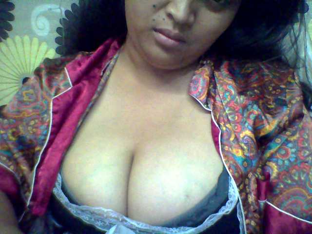 babyhornyx's BongaCams show and profile