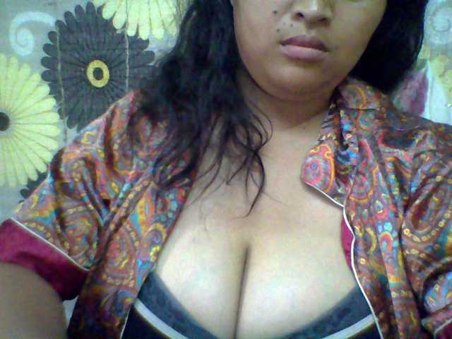 babyhornyx's BongaCams show and profile