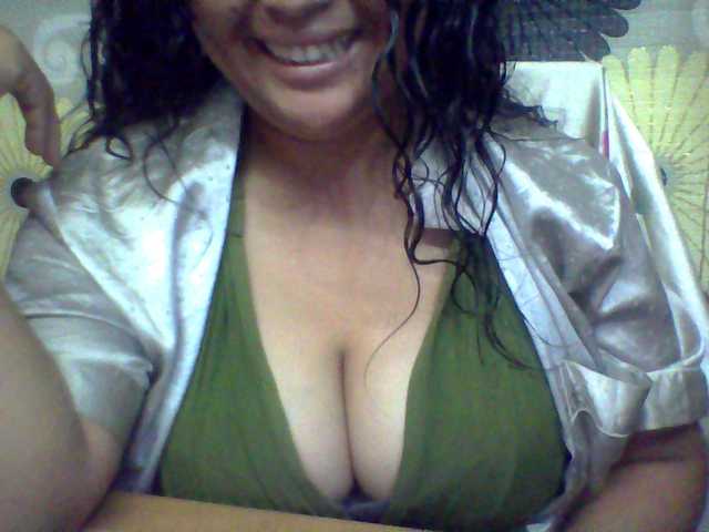 babyhornyx's BongaCams show and profile