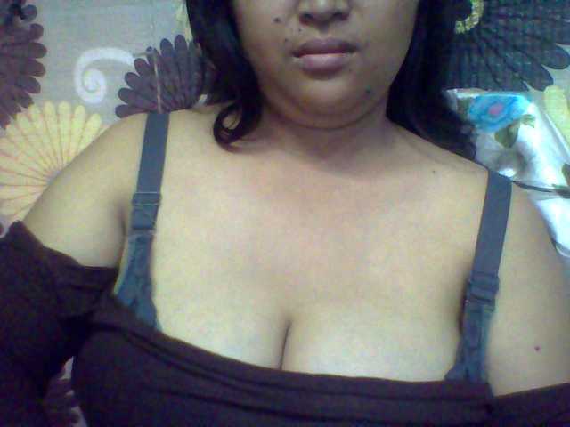 babyhornyx's BongaCams show and profile