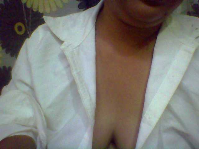 babyhornyx's BongaCams show and profile