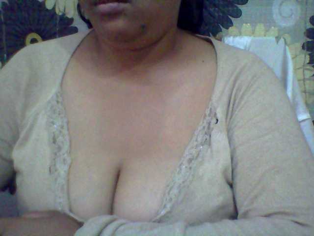 babyhornyx's BongaCams show and profile