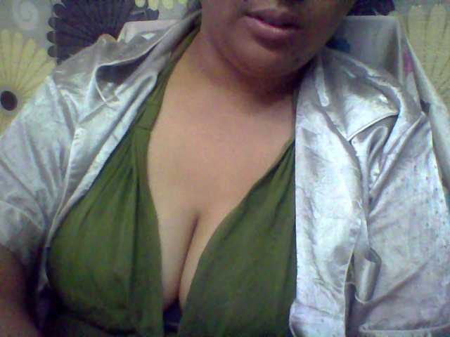 babyhornyx's BongaCams show and profile