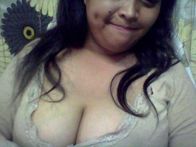 babyhornyx's BongaCams show and profile