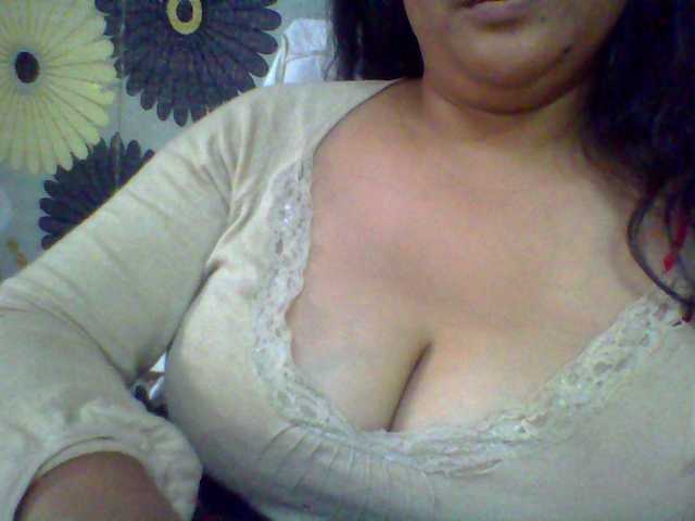 babyhornyx's BongaCams show and profile