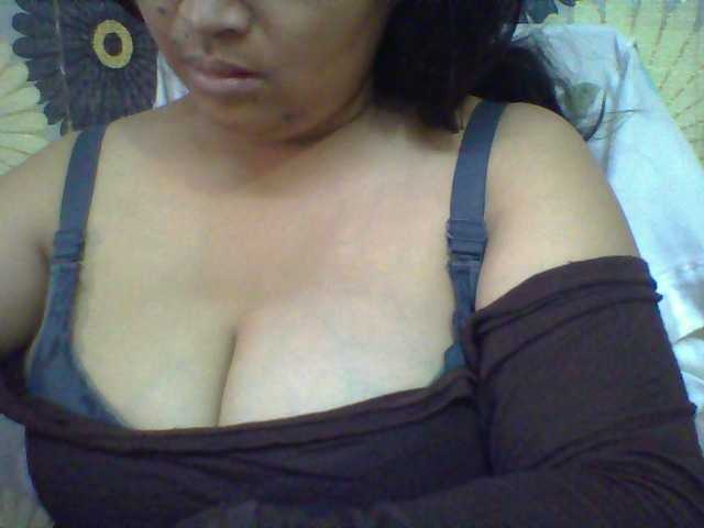 babyhornyx's BongaCams show and profile