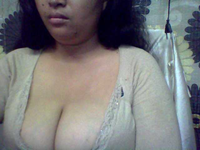 babyhornyx's BongaCams show and profile