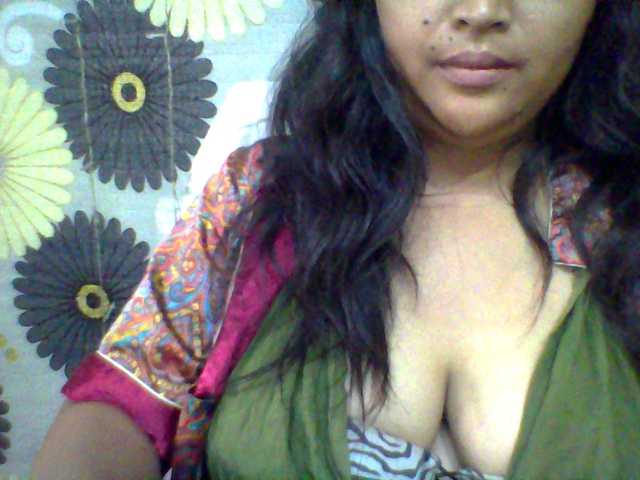 babyhornyx's BongaCams show and profile