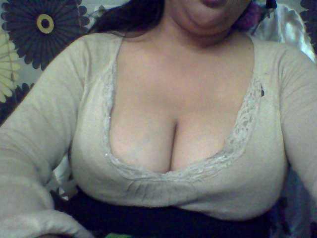 babyhornyx's BongaCams show and profile