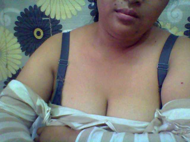 babyhornyx's BongaCams show and profile