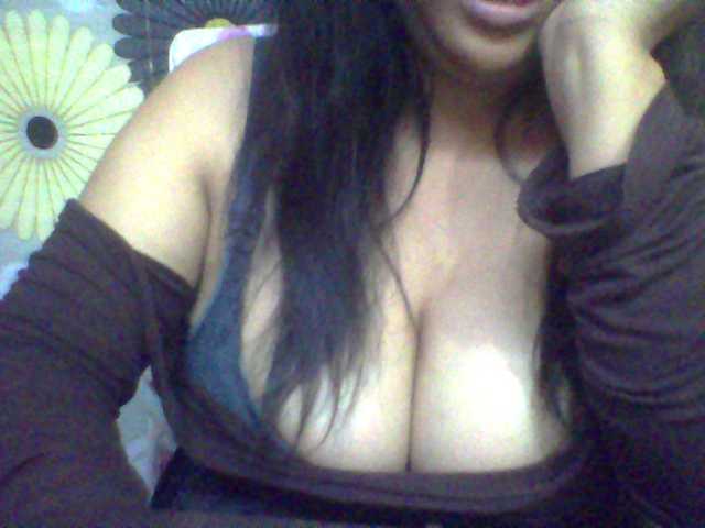 babyhornyx's BongaCams show and profile