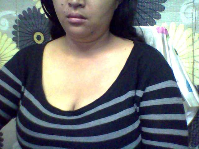 babyhornyx's BongaCams show and profile