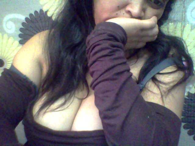 babyhornyx's BongaCams show and profile