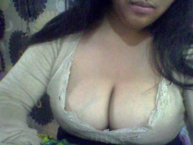 babyhornyx's BongaCams show and profile
