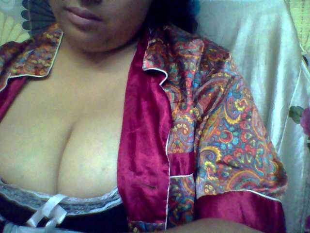 babyhornyx's BongaCams show and profile