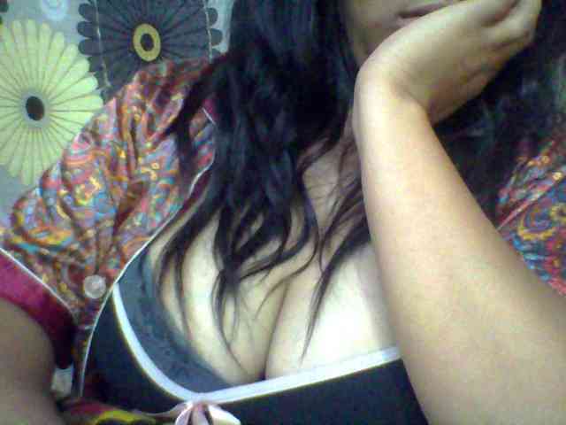 babyhornyx webcam