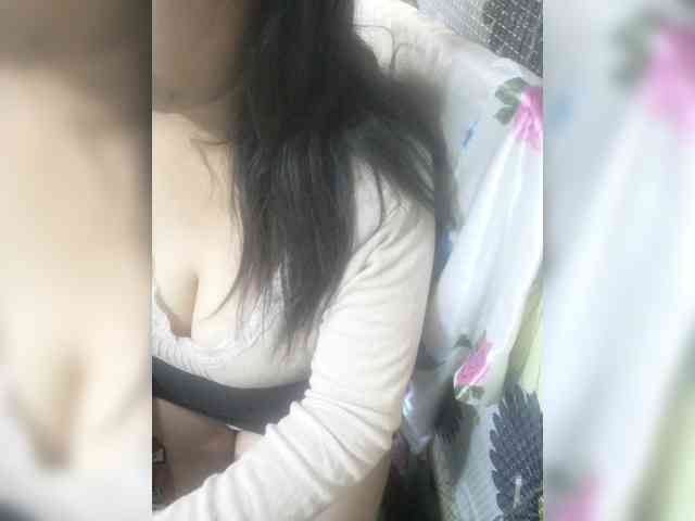 babyhornyx webcam