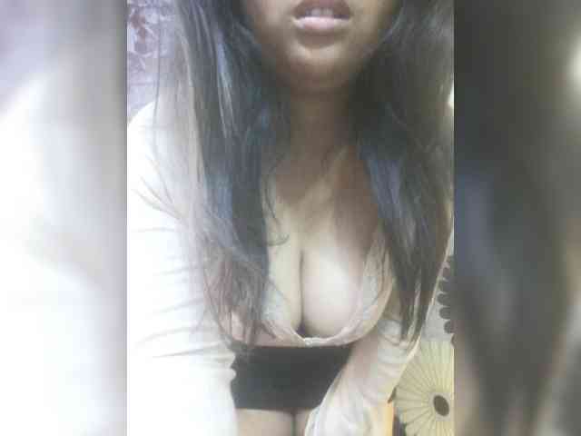 babyhornyx webcam