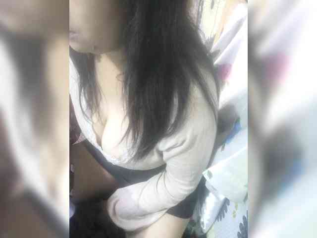 babyhornyx webcam