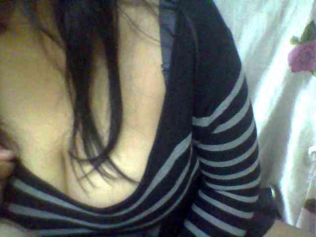 babyhornyx webcam
