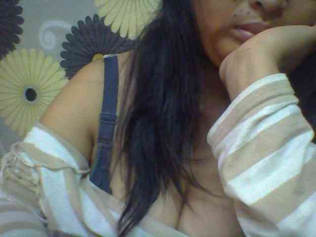 babyhornyx webcam
