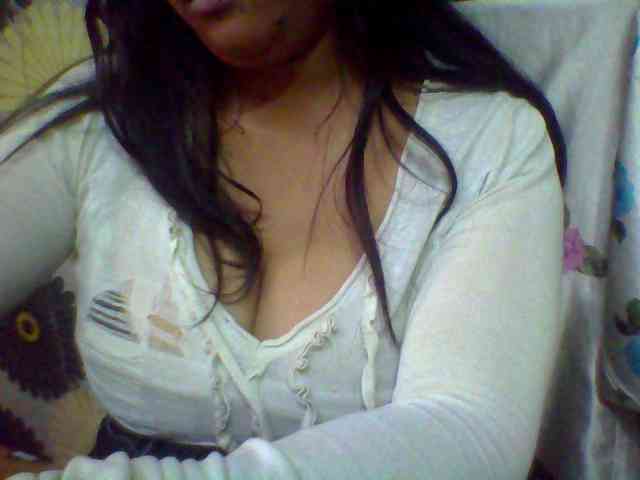 babyhornyx webcam