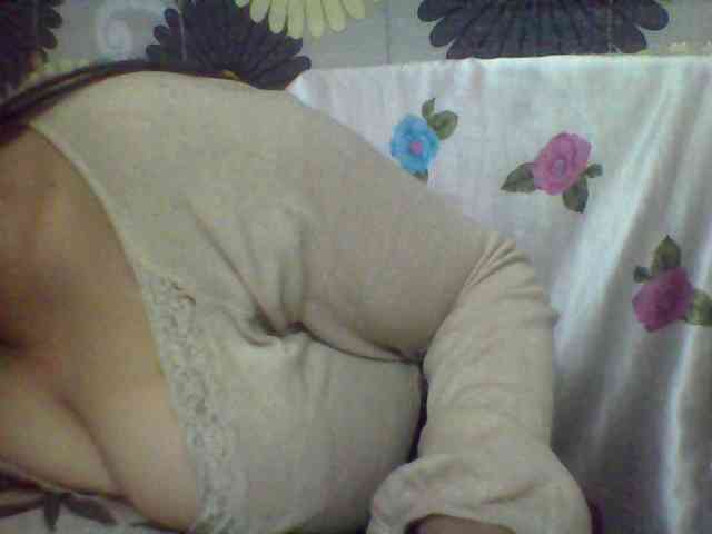 babyhornyx webcam