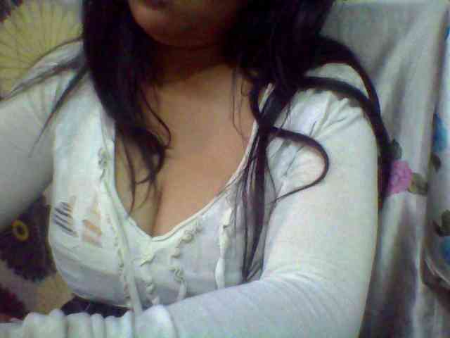 babyhornyx webcam